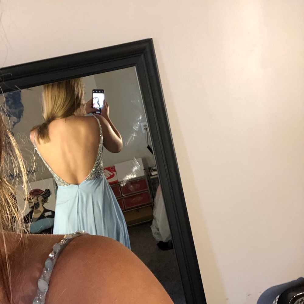 Prom Dress - Picture 5 of 8